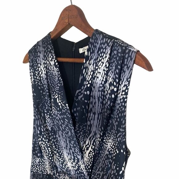 Kenneth Cole 100% Silk Knee Length Dress - Picture 2 of 9